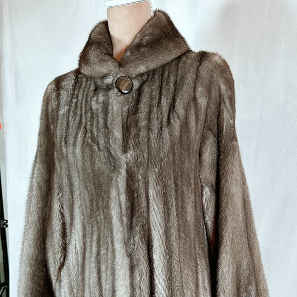Mink Fur Coat, Blue Iris, Full Length, Woman Size S-M - Picture 1 of 9